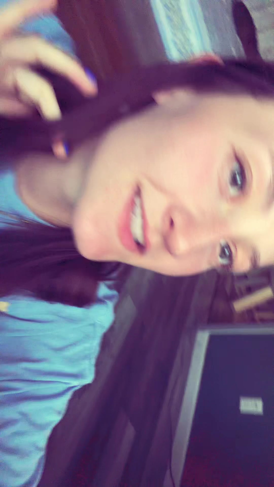 @Maekenzi