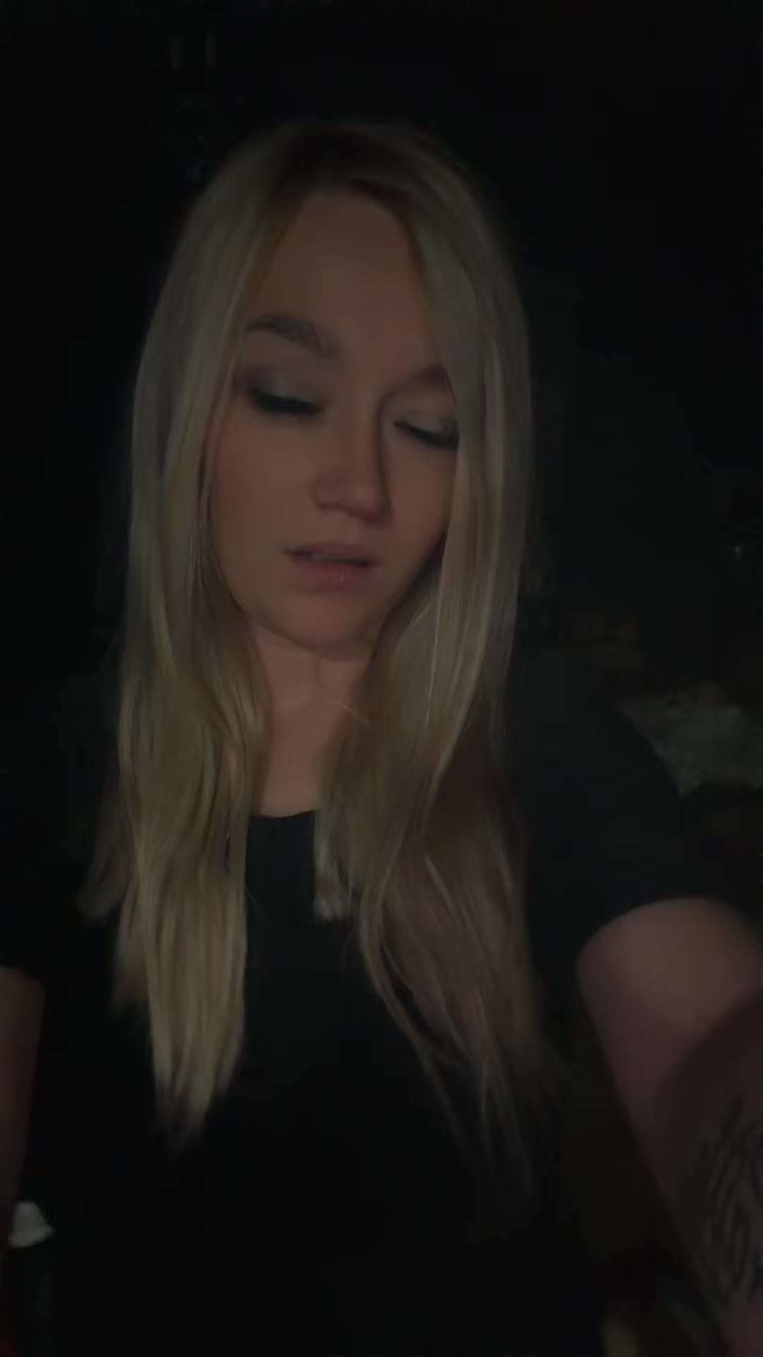 @Halee