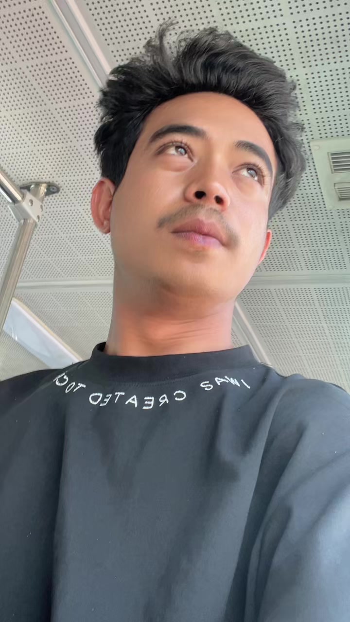 @RØYAL G