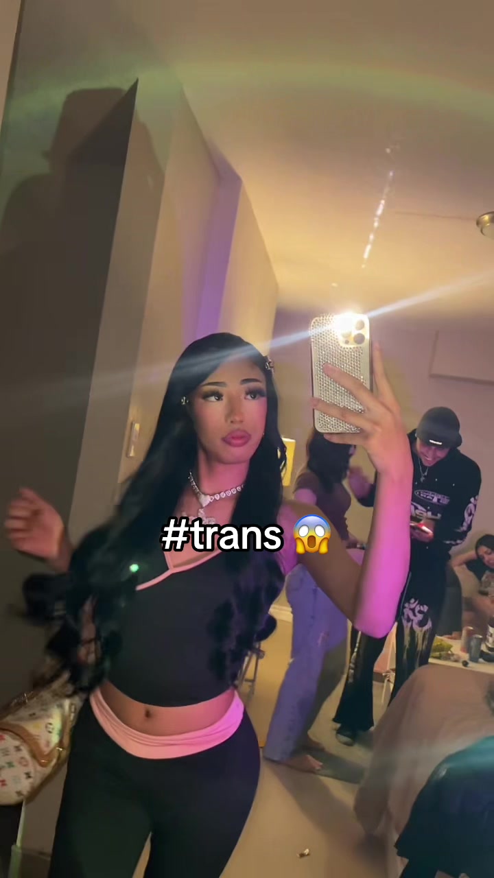 @Princess Ari 🎀