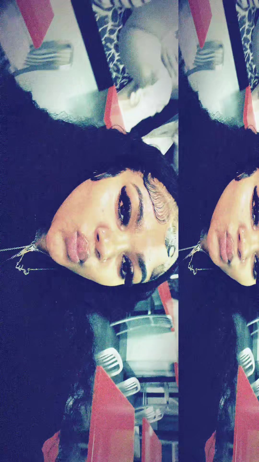 @💋