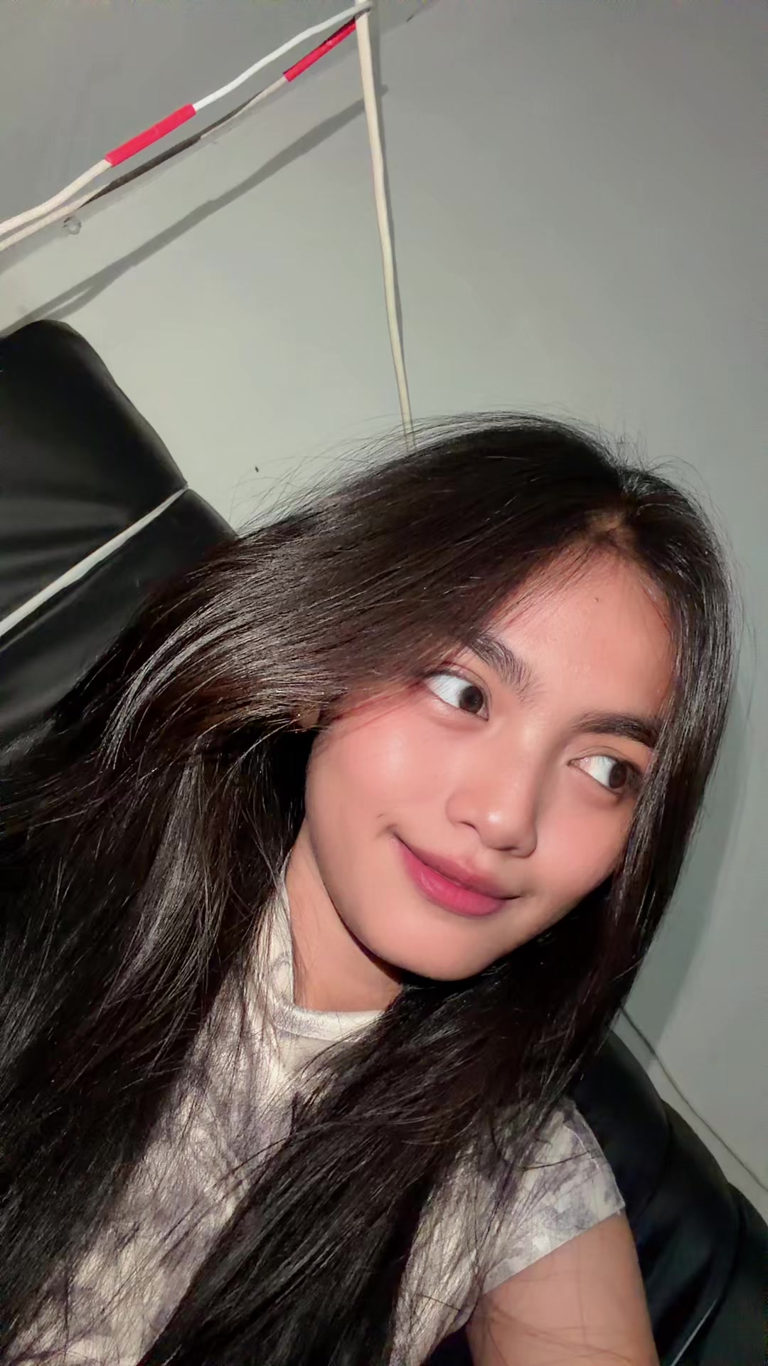 @allyizaz_