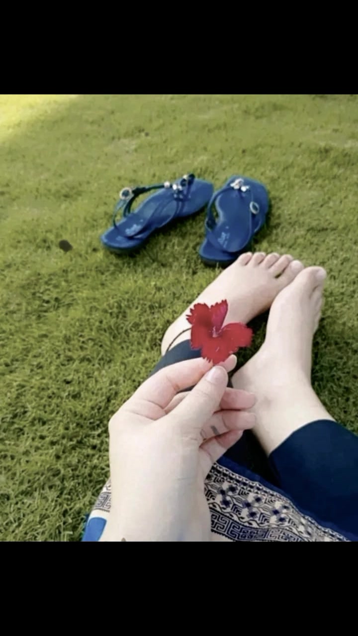 @"রহস্যময়ী"🤍🖤