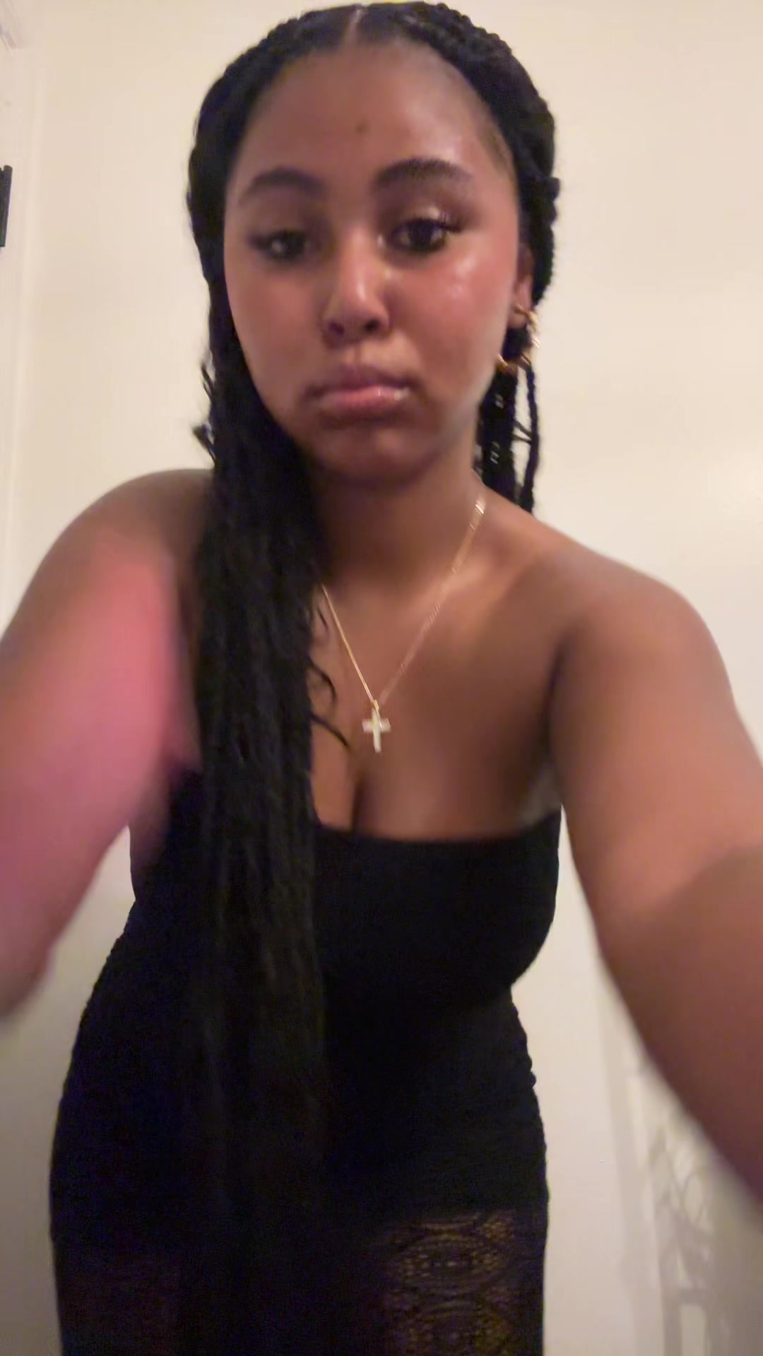 @nikkivswrld