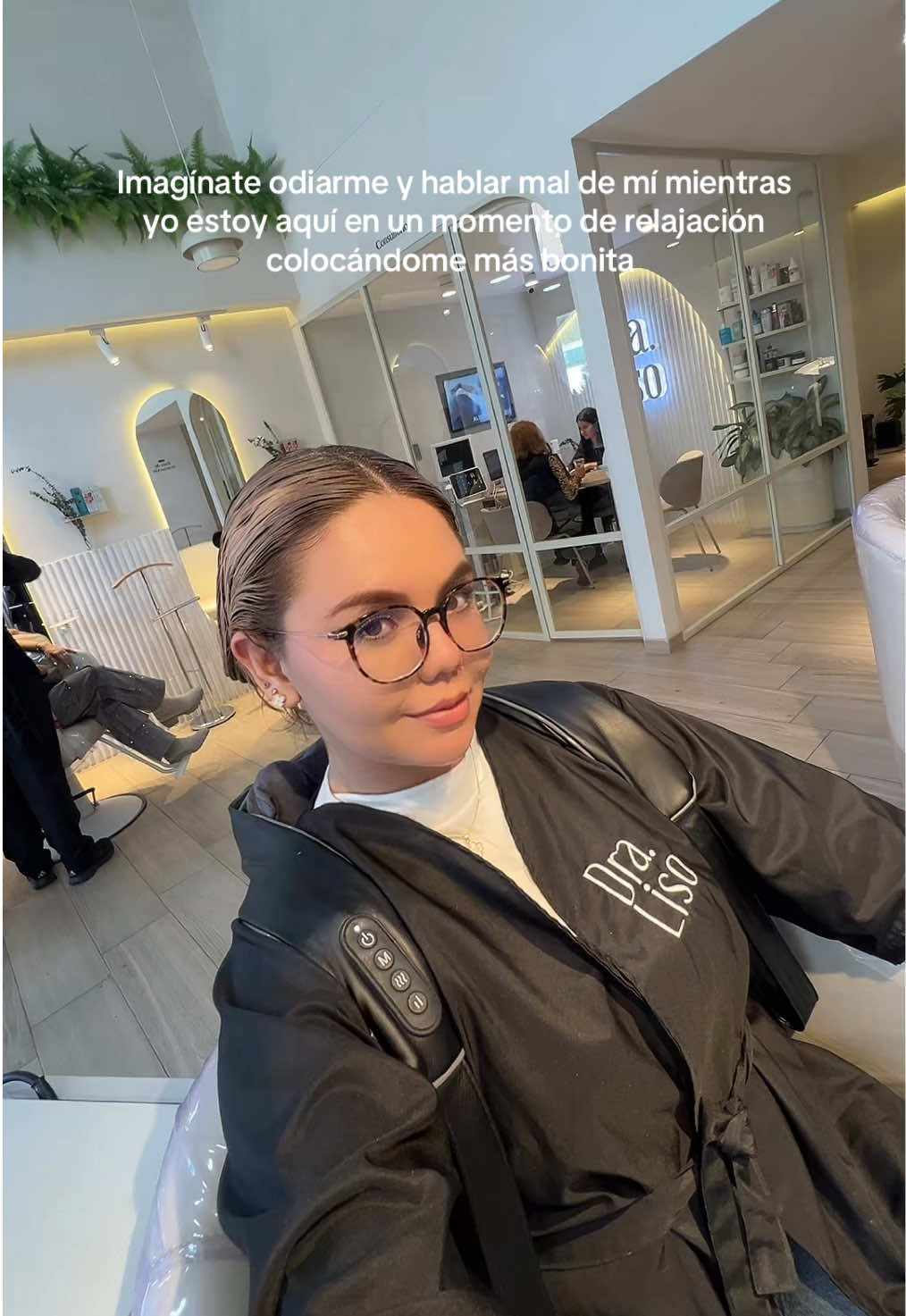 @Tati🦋