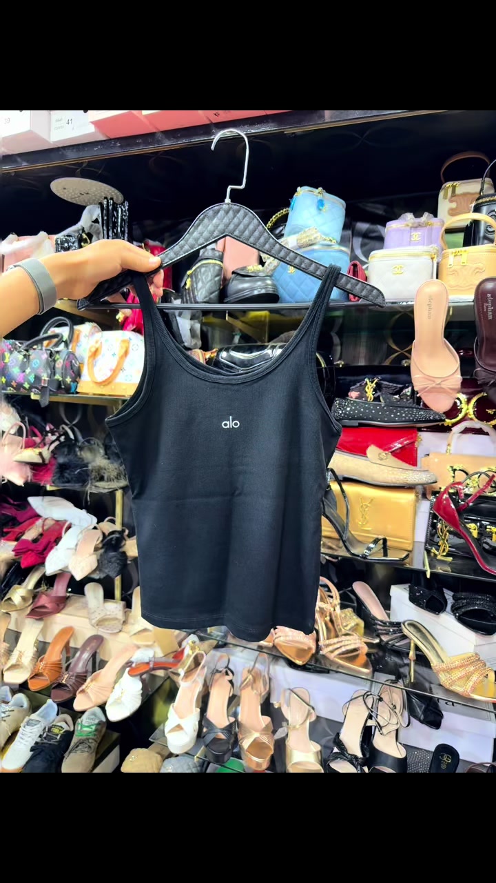 @SHOES AVENUE