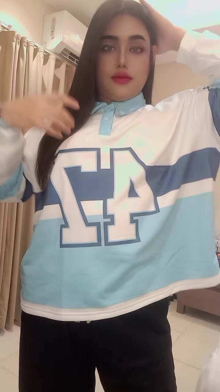 @mona_ladyboy