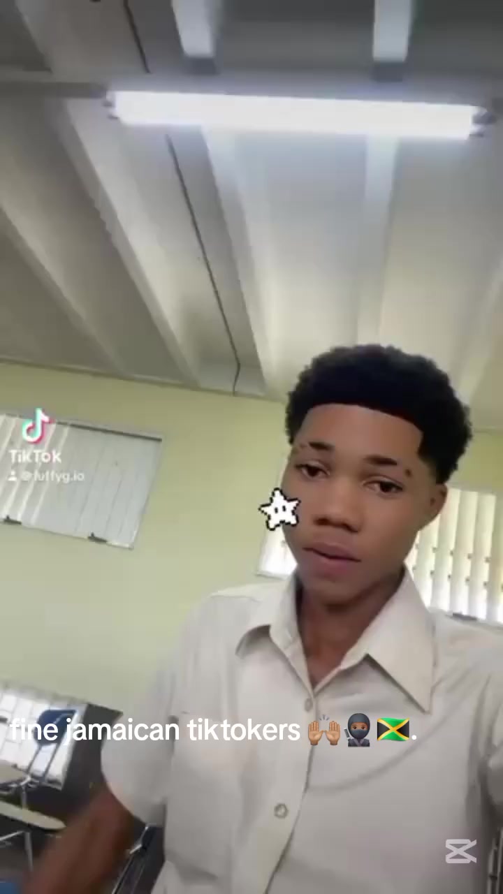 @𝐒𝐜𝐡𝐨𝐨𝐥𝐚𝐳 𝐄𝐝𝐢𝐭⭐️.