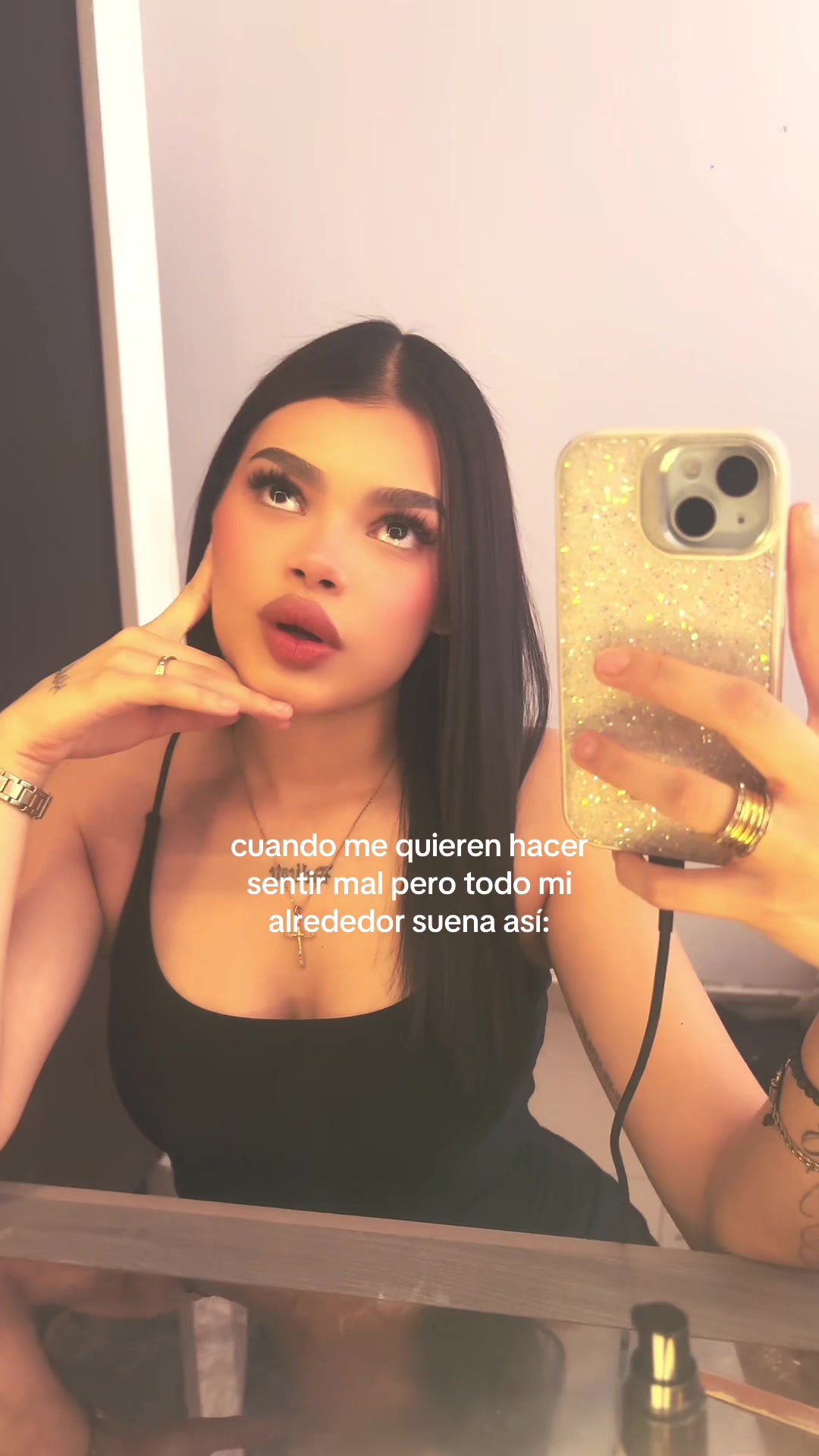 @danae_mendo