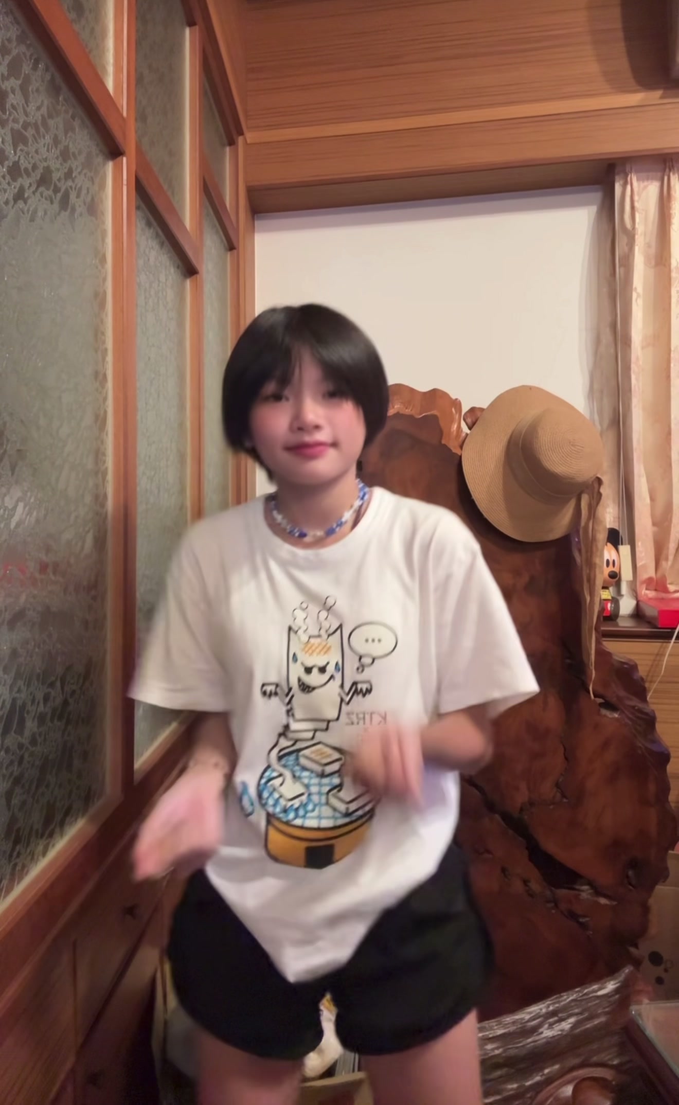 @TikTok正妹研究院🏅