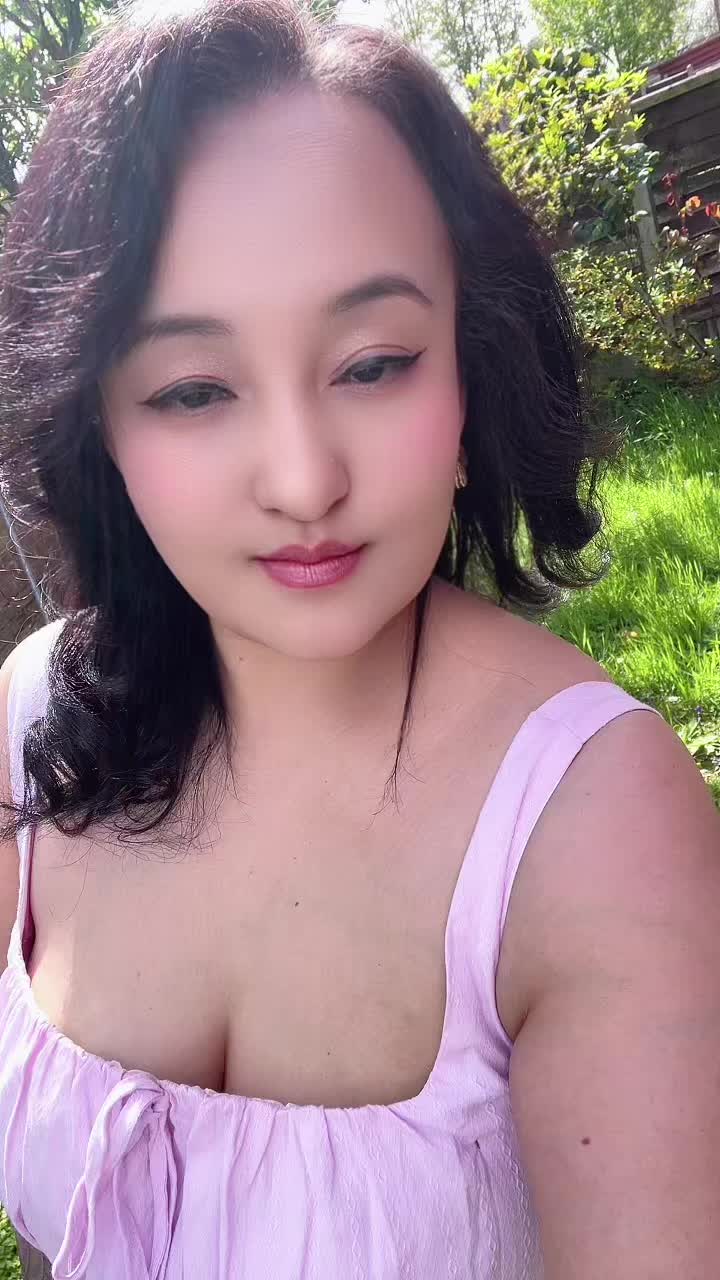@pus.gurung 🇬🇧🇳🇵🇭🇰