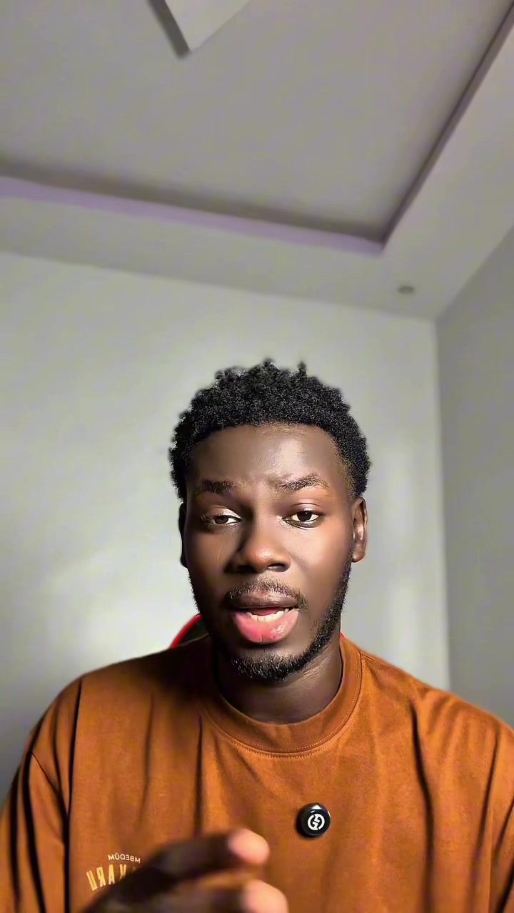 @Maniang Reus🇸🇳