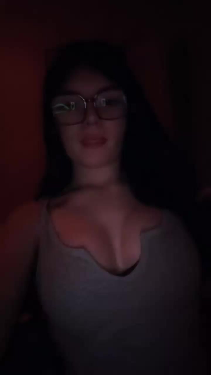 @urfavv._layla._