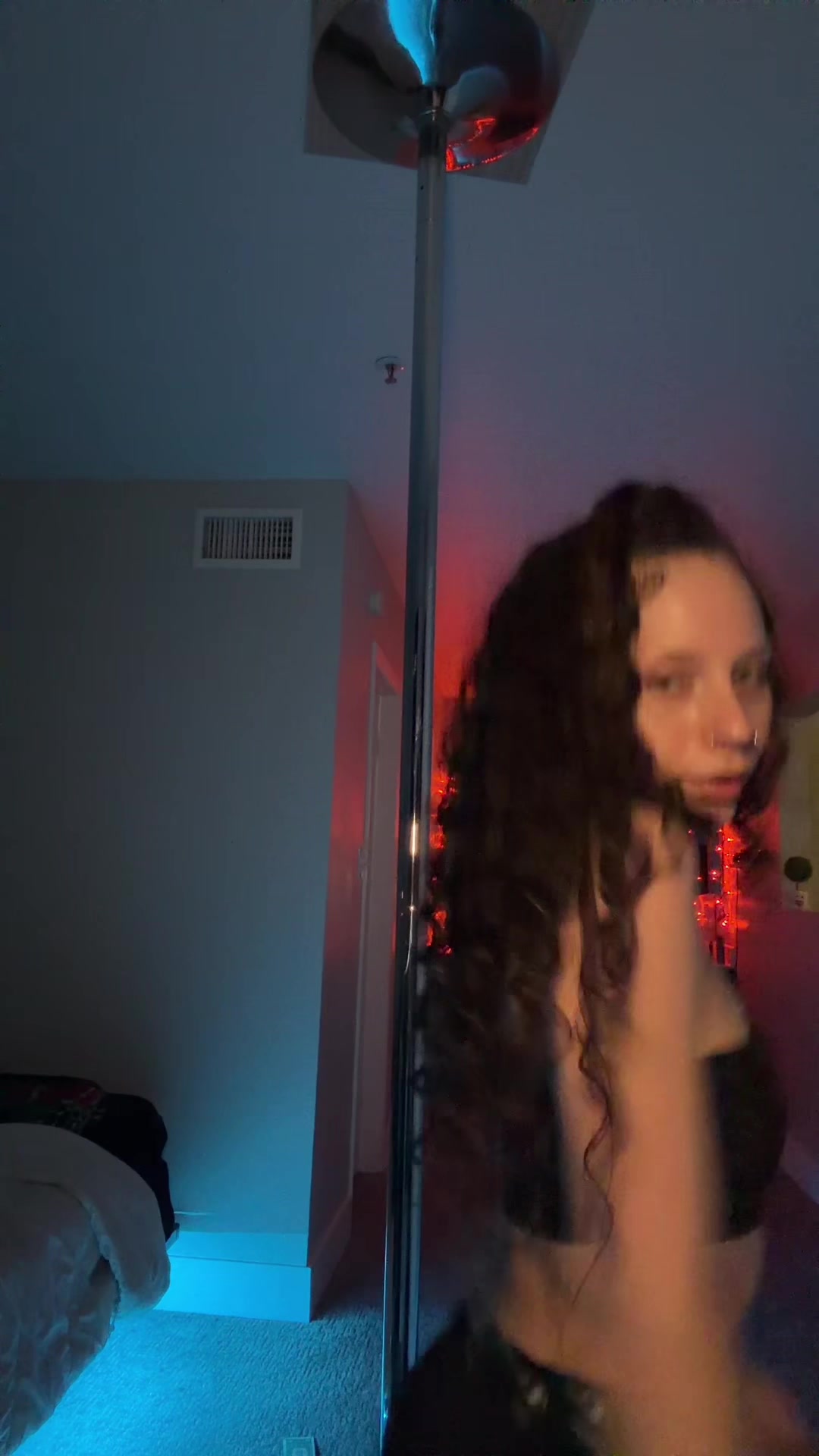 @Dani✨