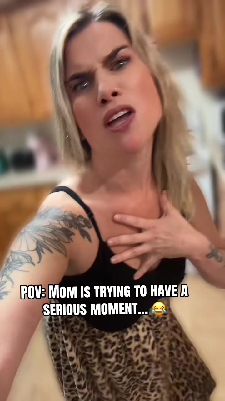 @Hotmomvibes