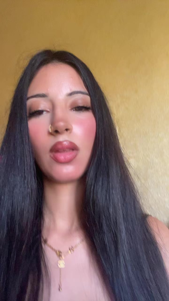 @iconicgirl.17
