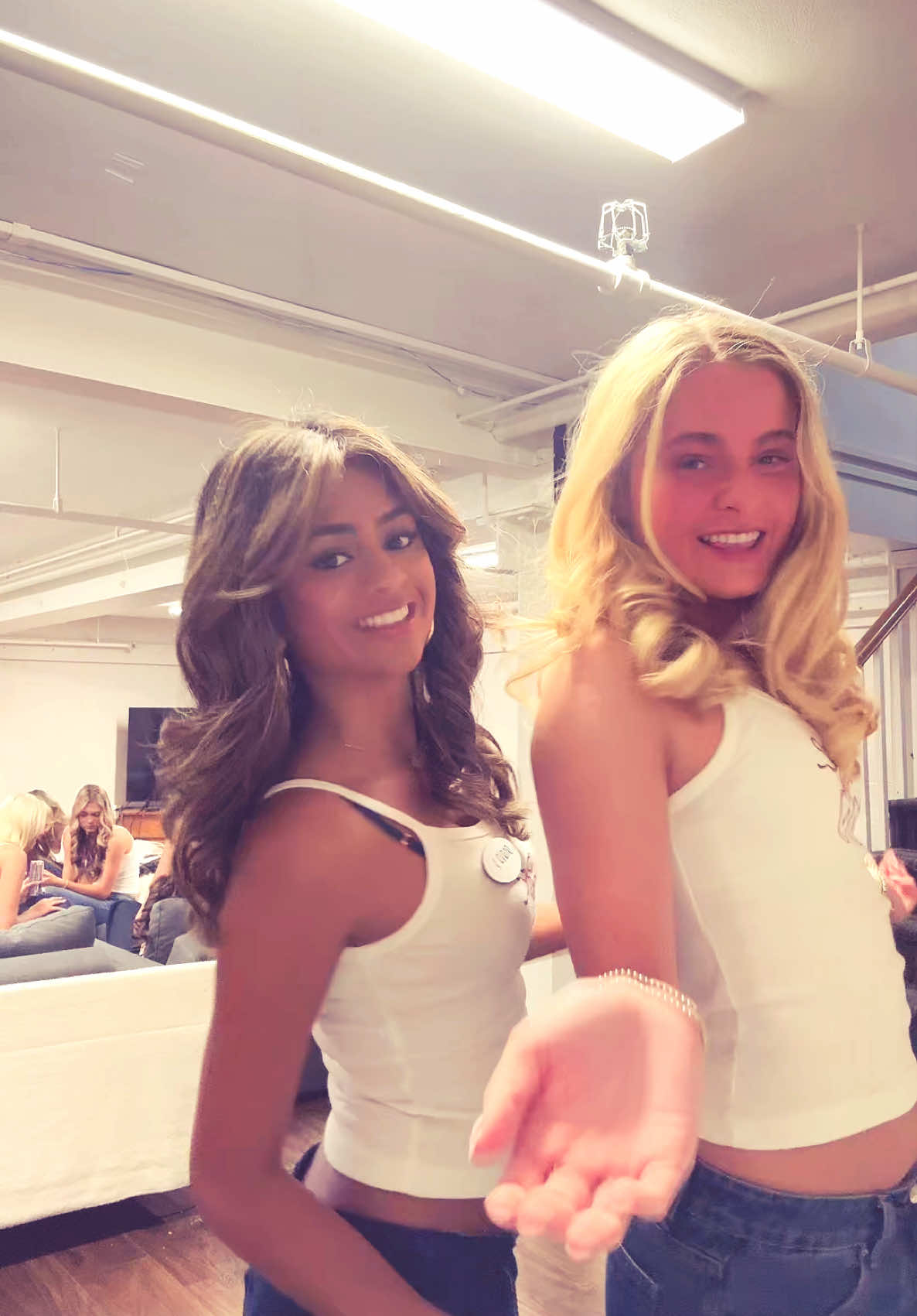 @anaya