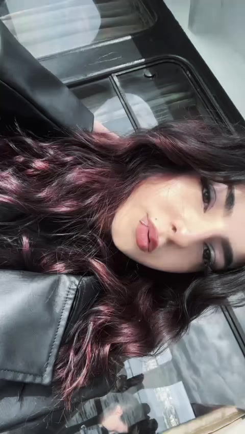 @💫