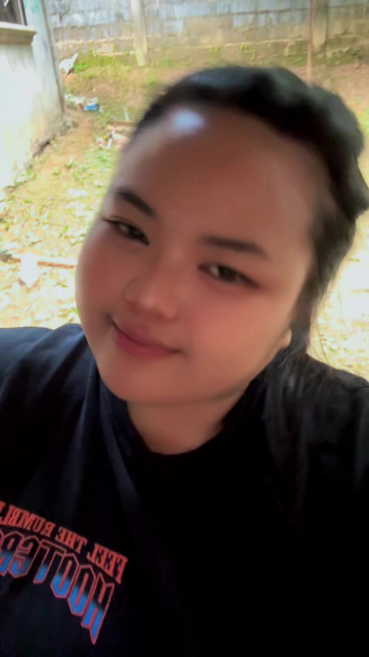 @E L L A I N E