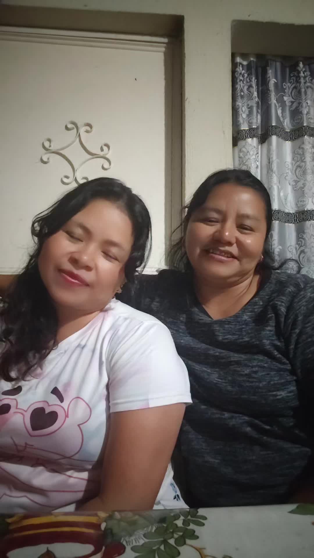 @Isaily Cosigua
