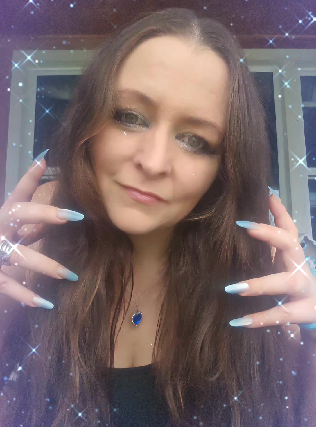 @KimCroft🧸🌹💙🎸🐋🐬🦋😈👻☘️🔥