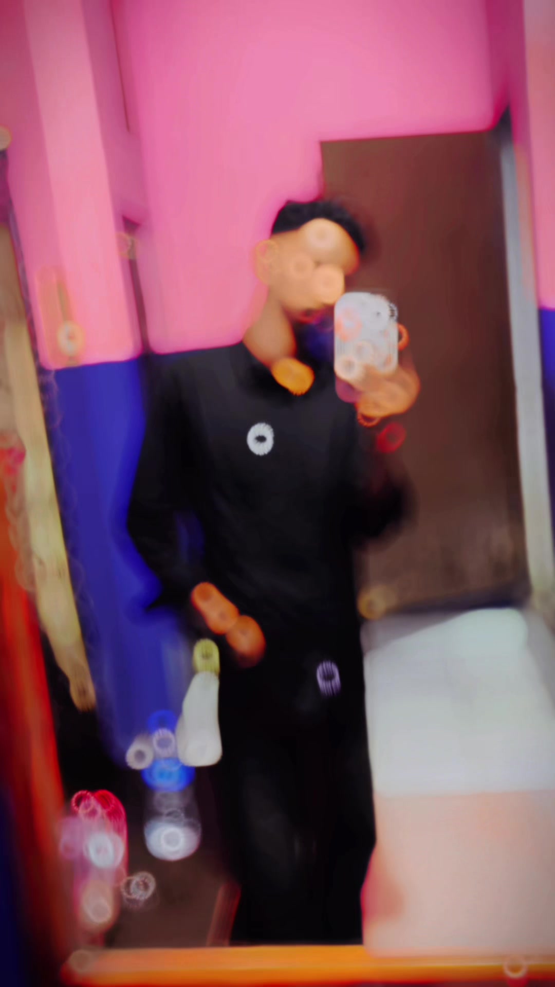 @ R e a c t i o n B o i 🔥 👿