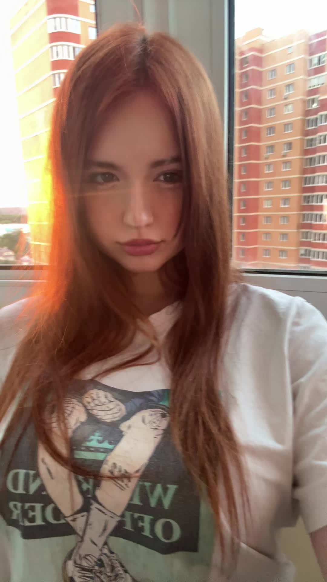 @Ищу девушку пиши я