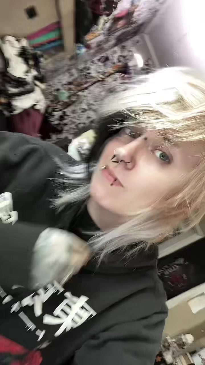 @𝒵𝔢𝔱𝔥 ´ཀ`