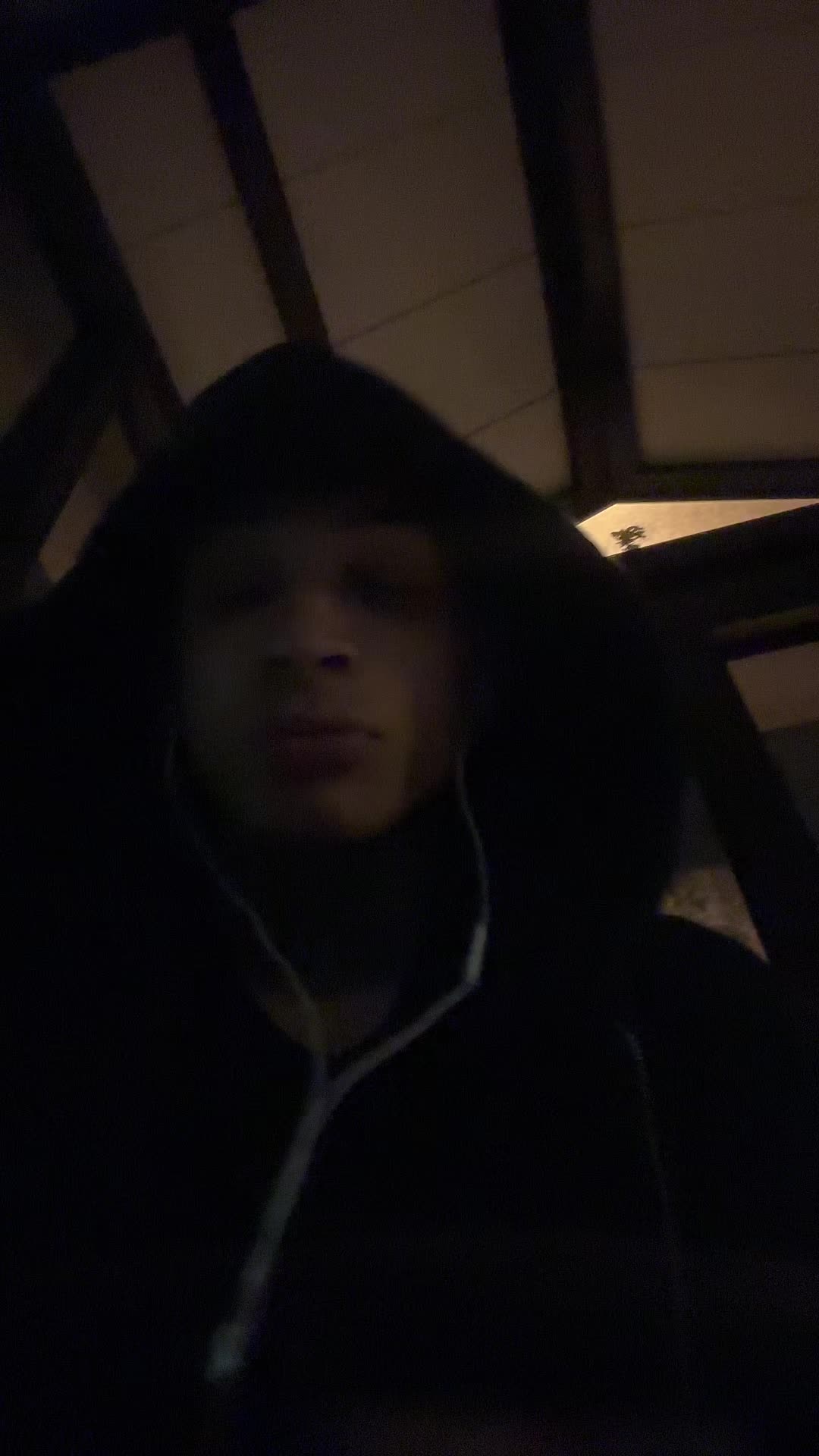 @Nazhunnitt