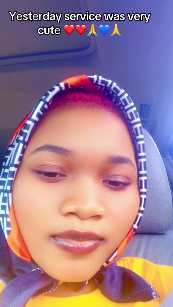 @Norah 🦋❤️🖤💙