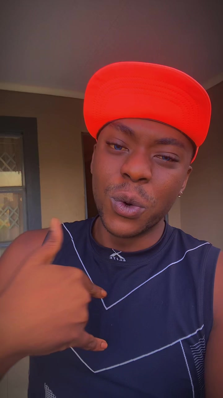 @Leblesser via LnB705