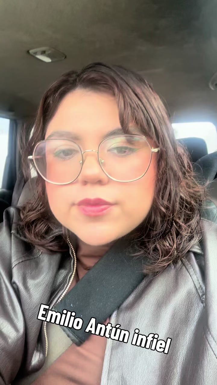 @lachicadelcentro