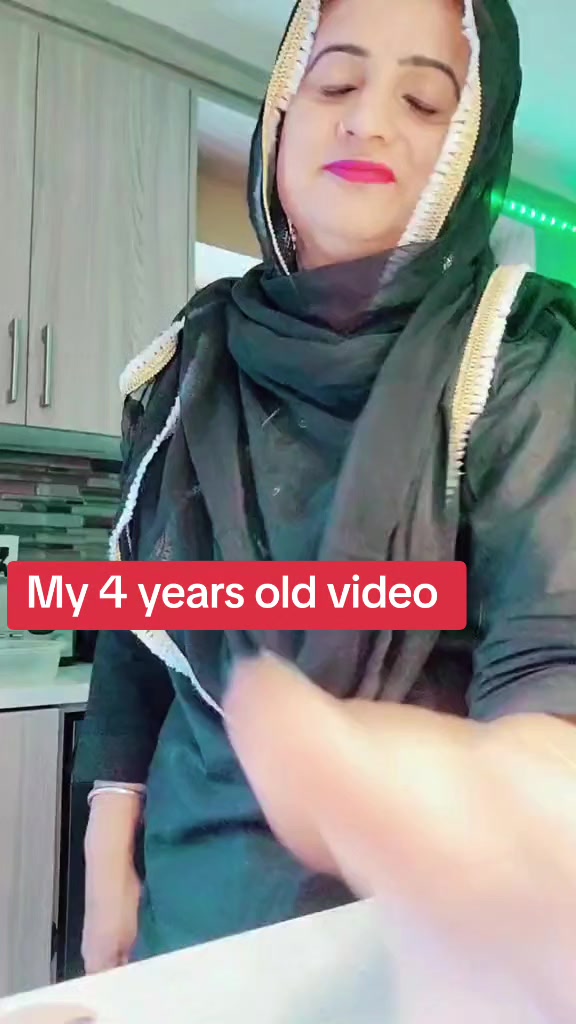 @meegeenik