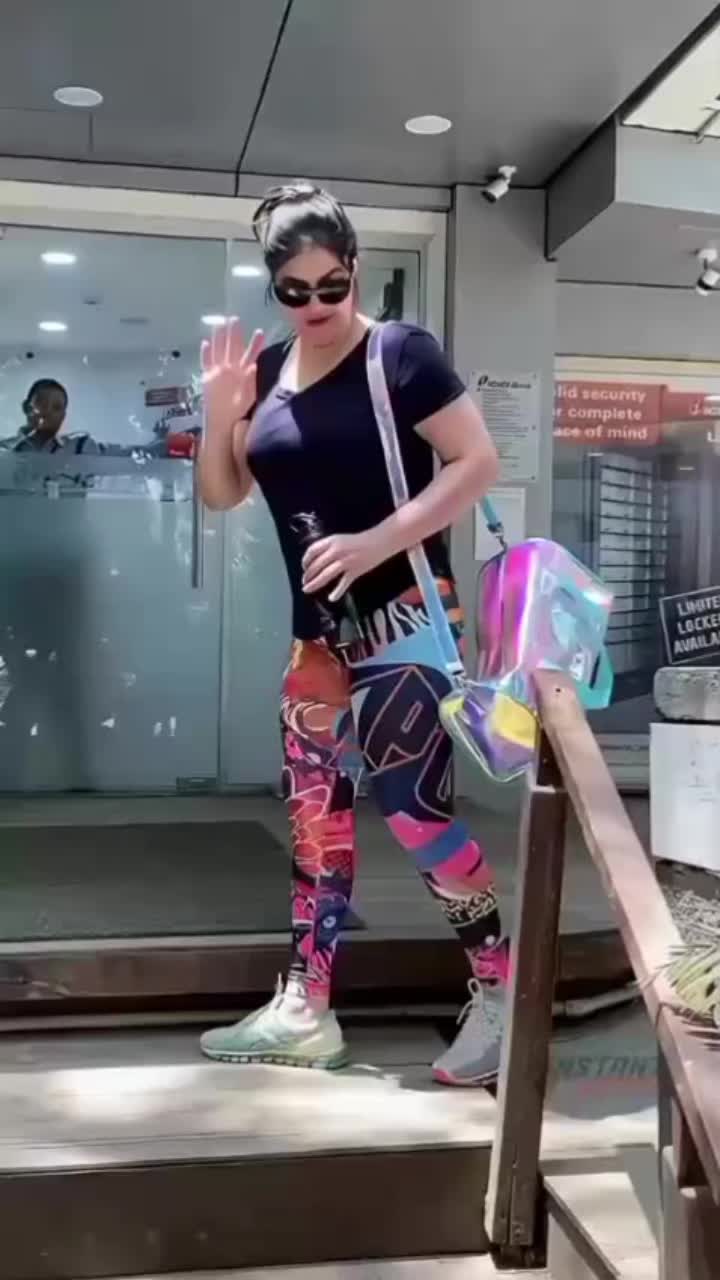 @zareen_khaan❤️🔥