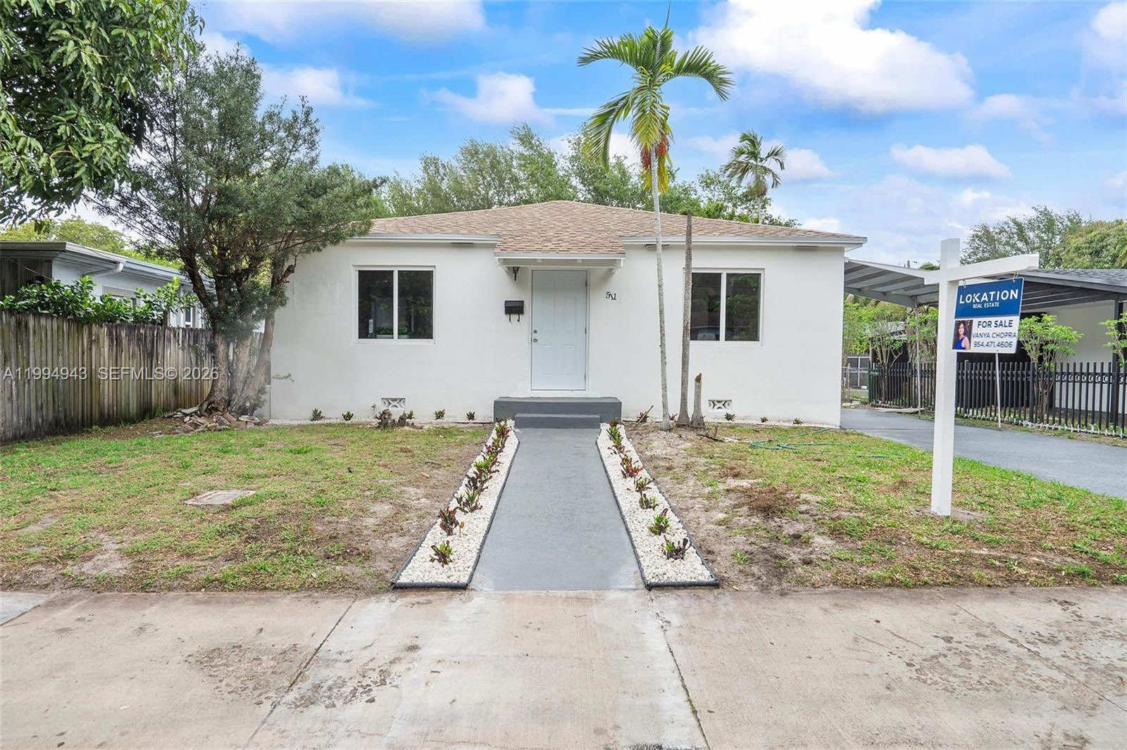 @Edriana D. | FL REALTOR &reg;