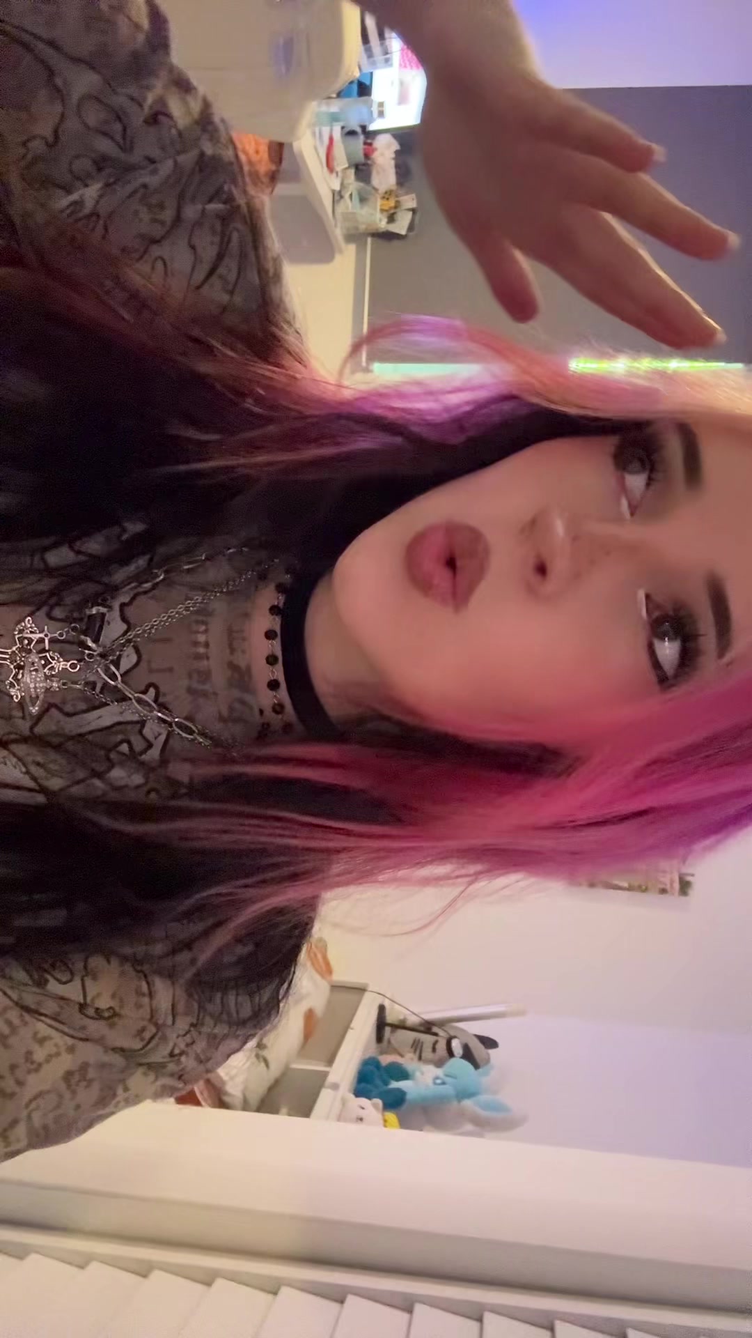 @adoptmequeenprincess101