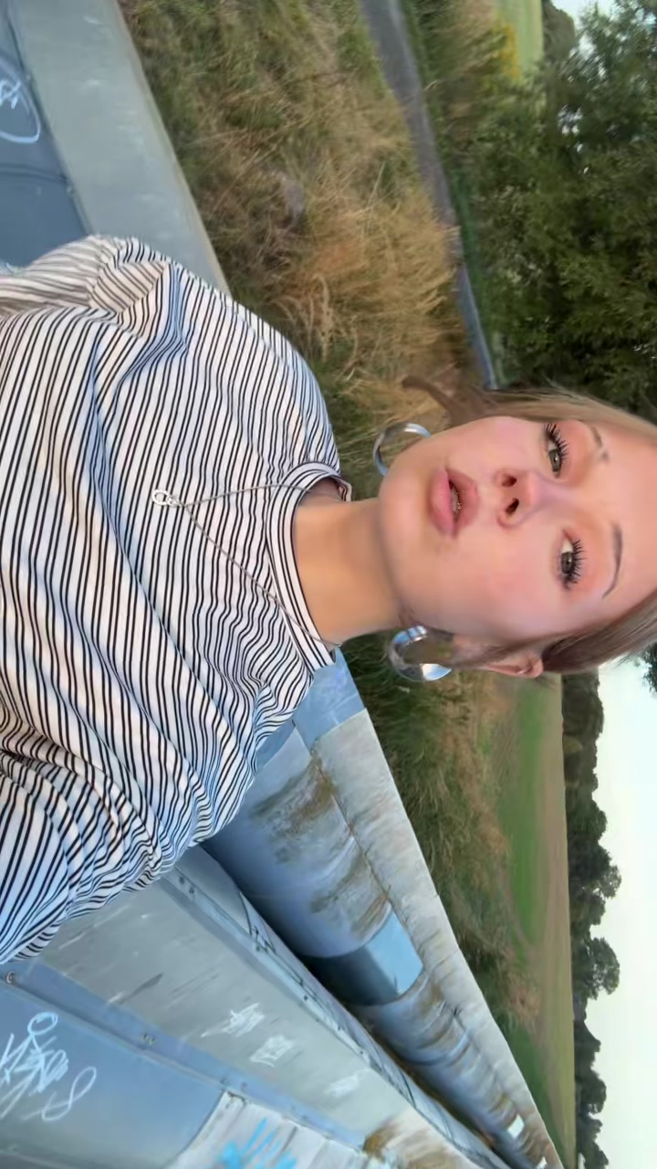 @𝐋𝐞𝐚-𝐞𝐦𝐞𝐥𝐲