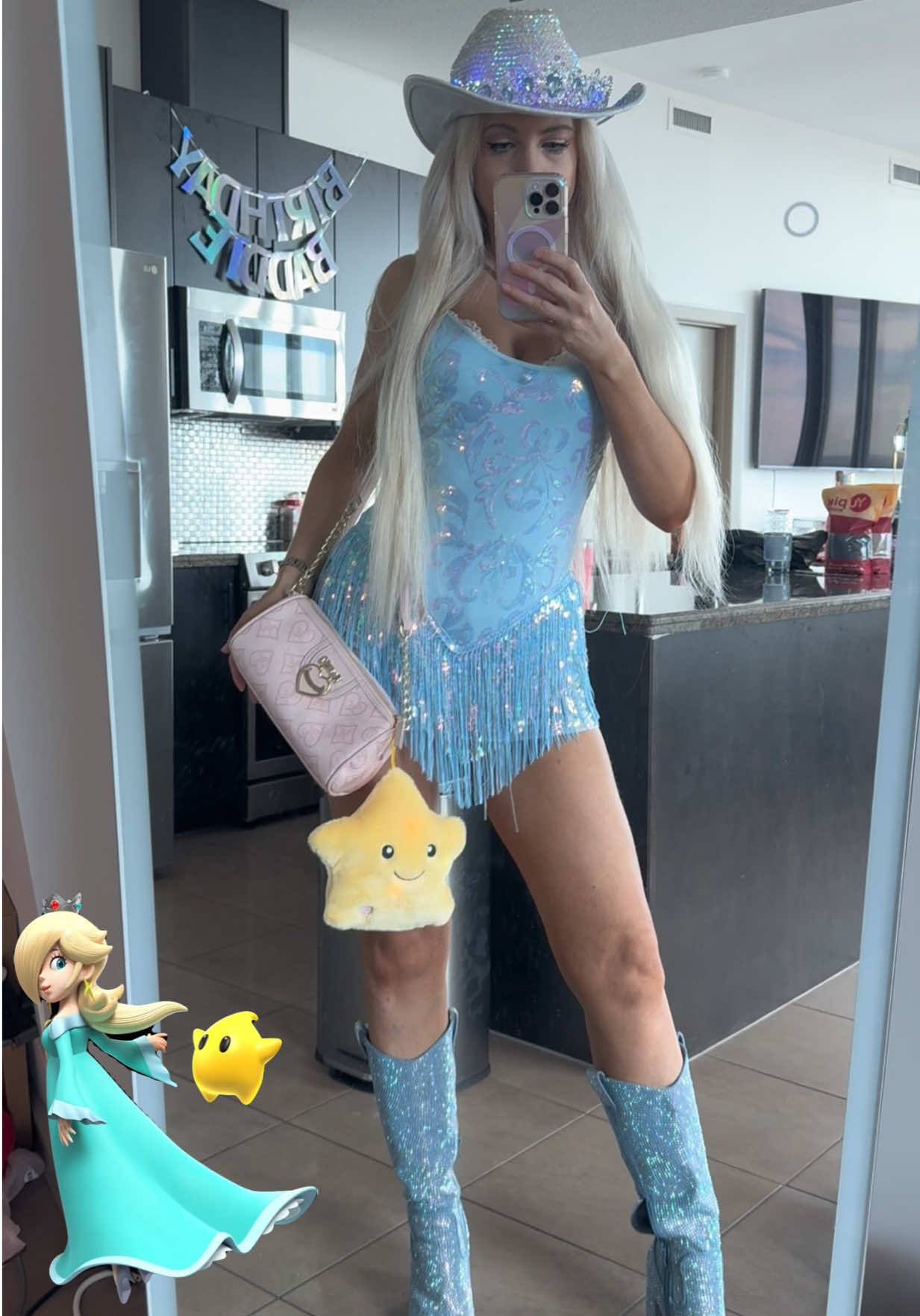 @Blondiexx