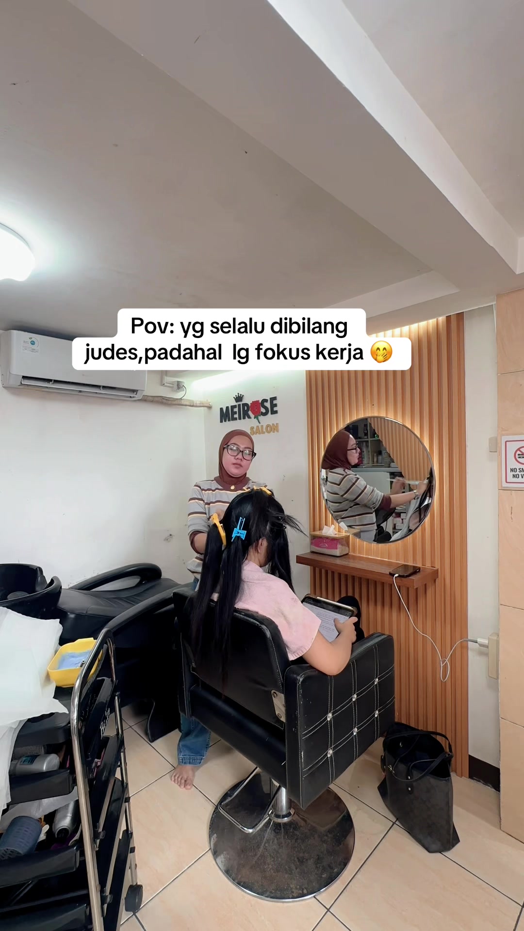 @Salon Meirose
