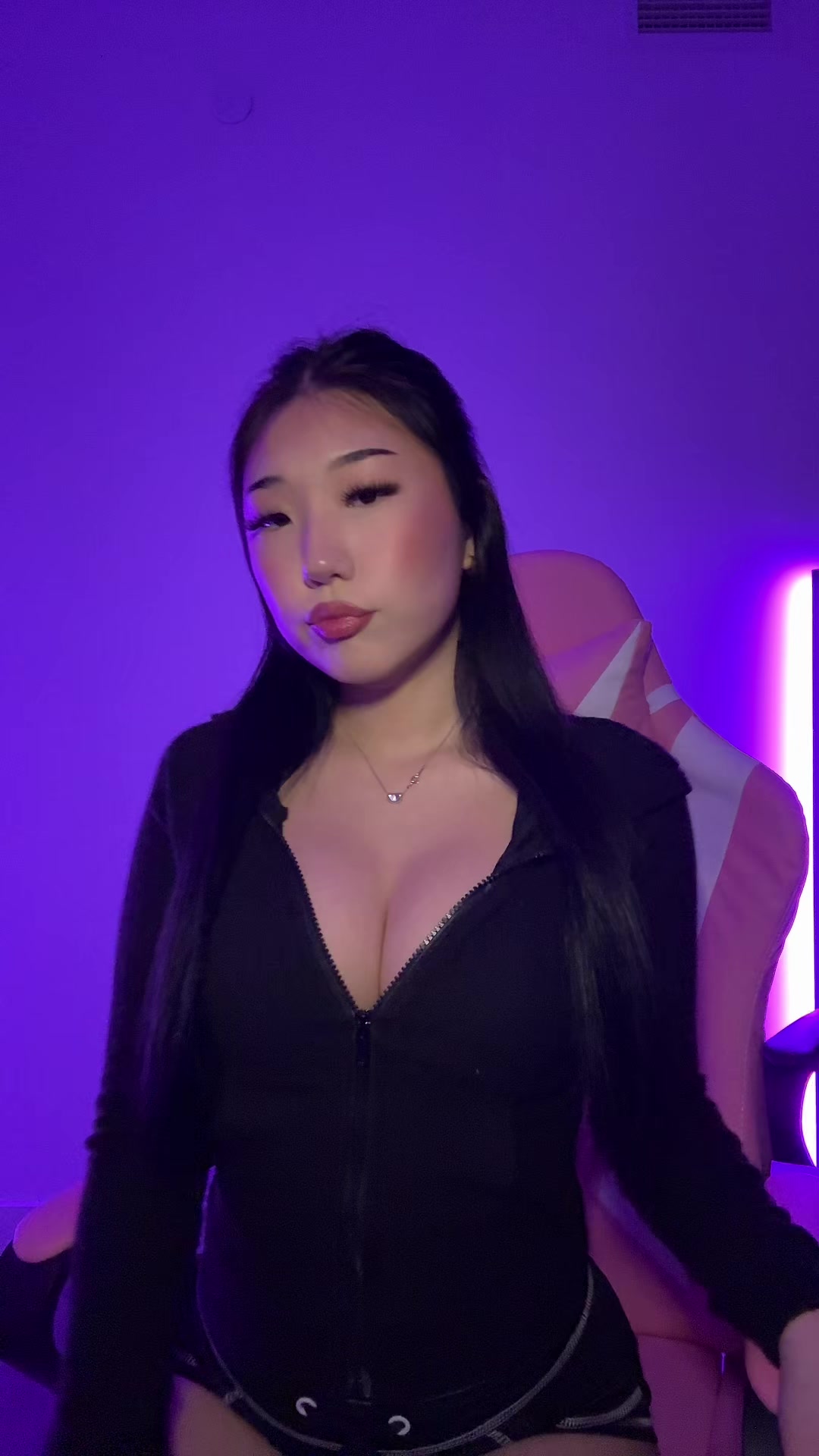 @ClaireChu