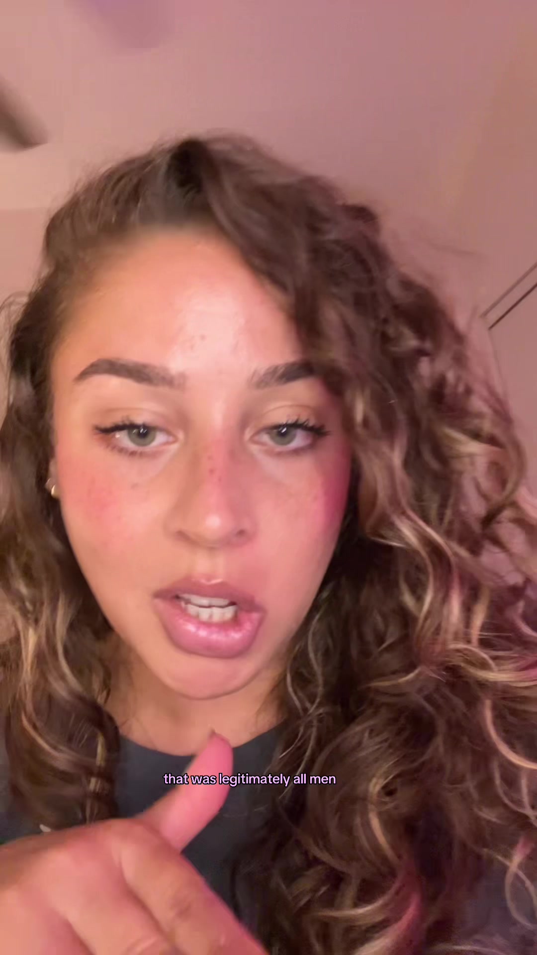 @zoefromtheinternet