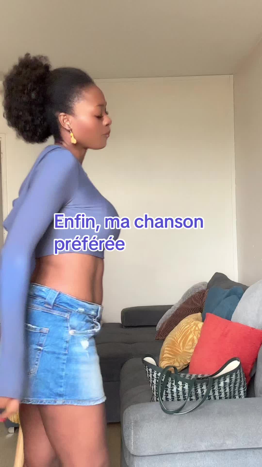 @Olivia33666888