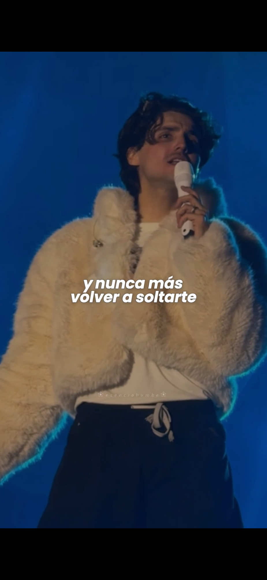 @𝐞𝐬𝐞𝐧𝐜𝐢𝐚 𝐡𝐮𝐦𝐛𝐞