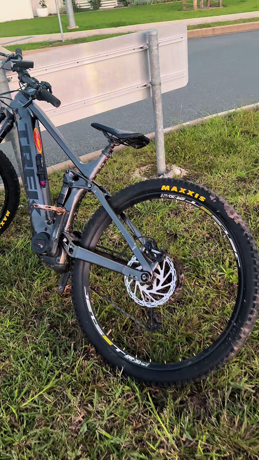 @Commencal cam