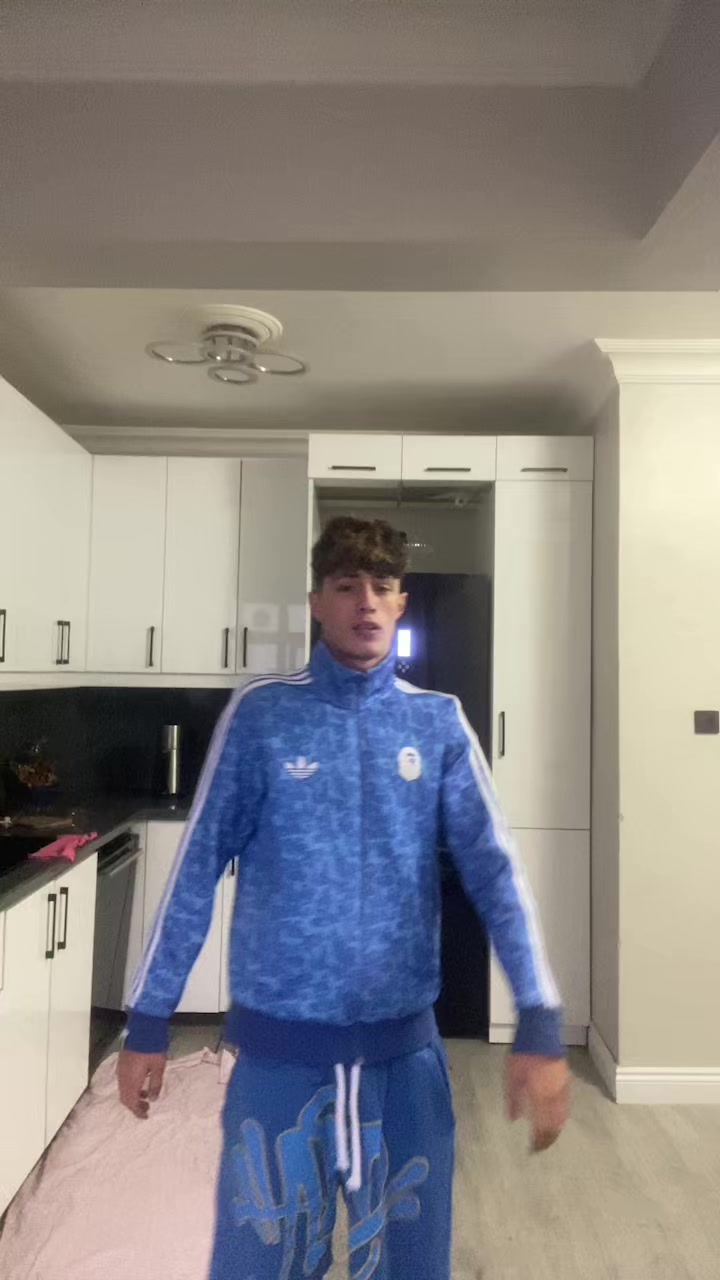 @𝘶𝘮𝘹𝘵🩸