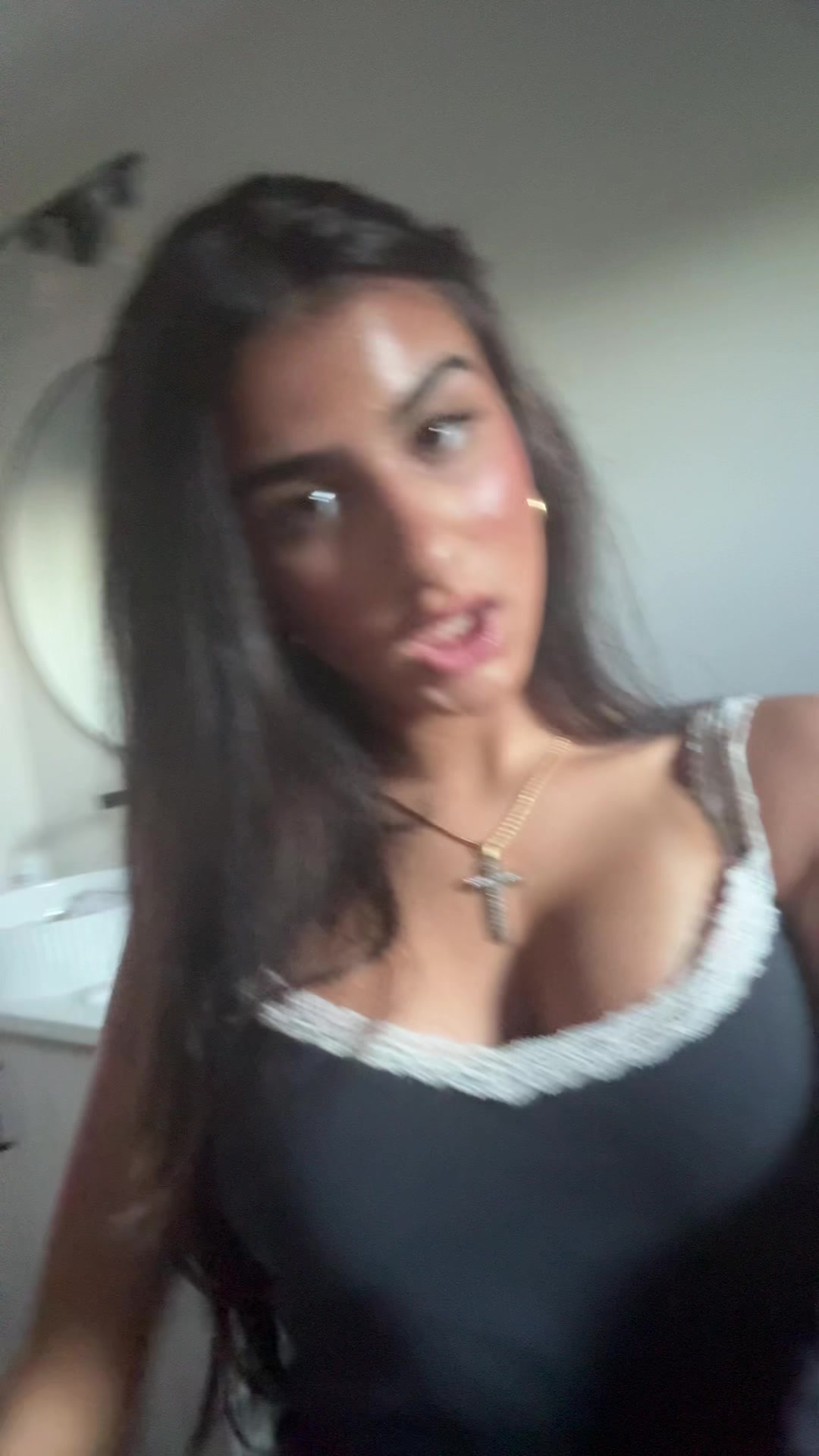 @g