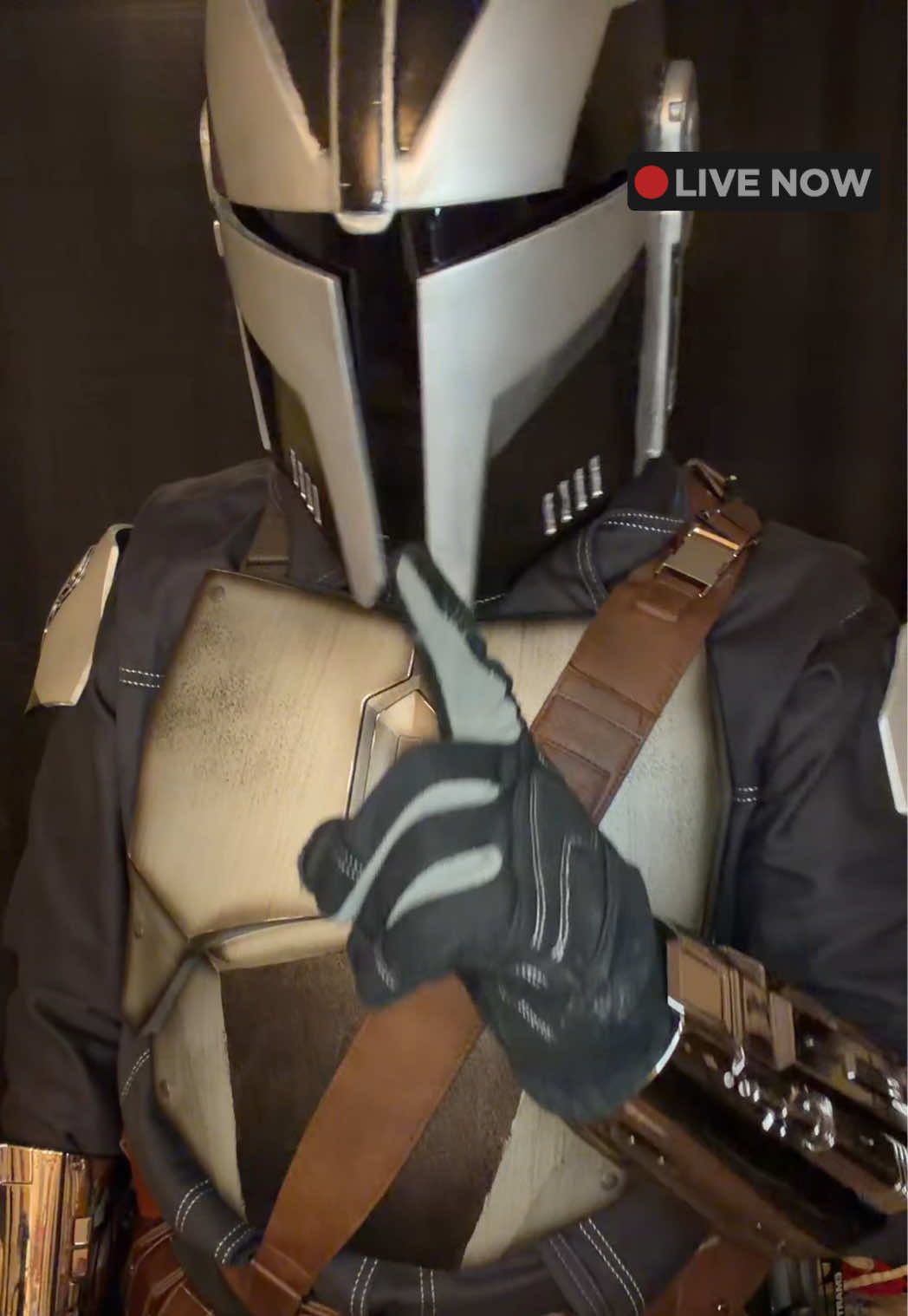 @Glueguncosplay94
