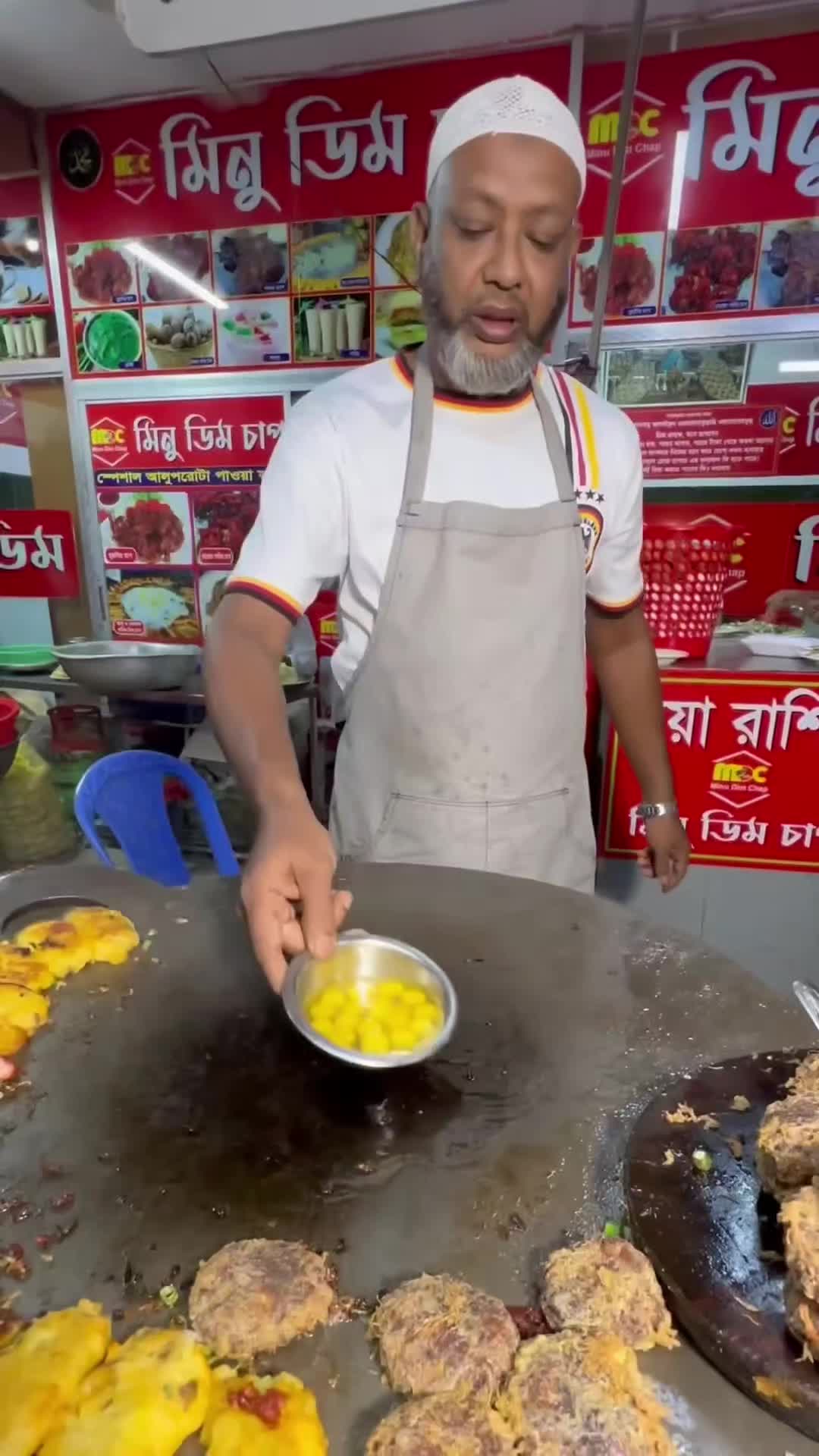 @STREETFOODIE