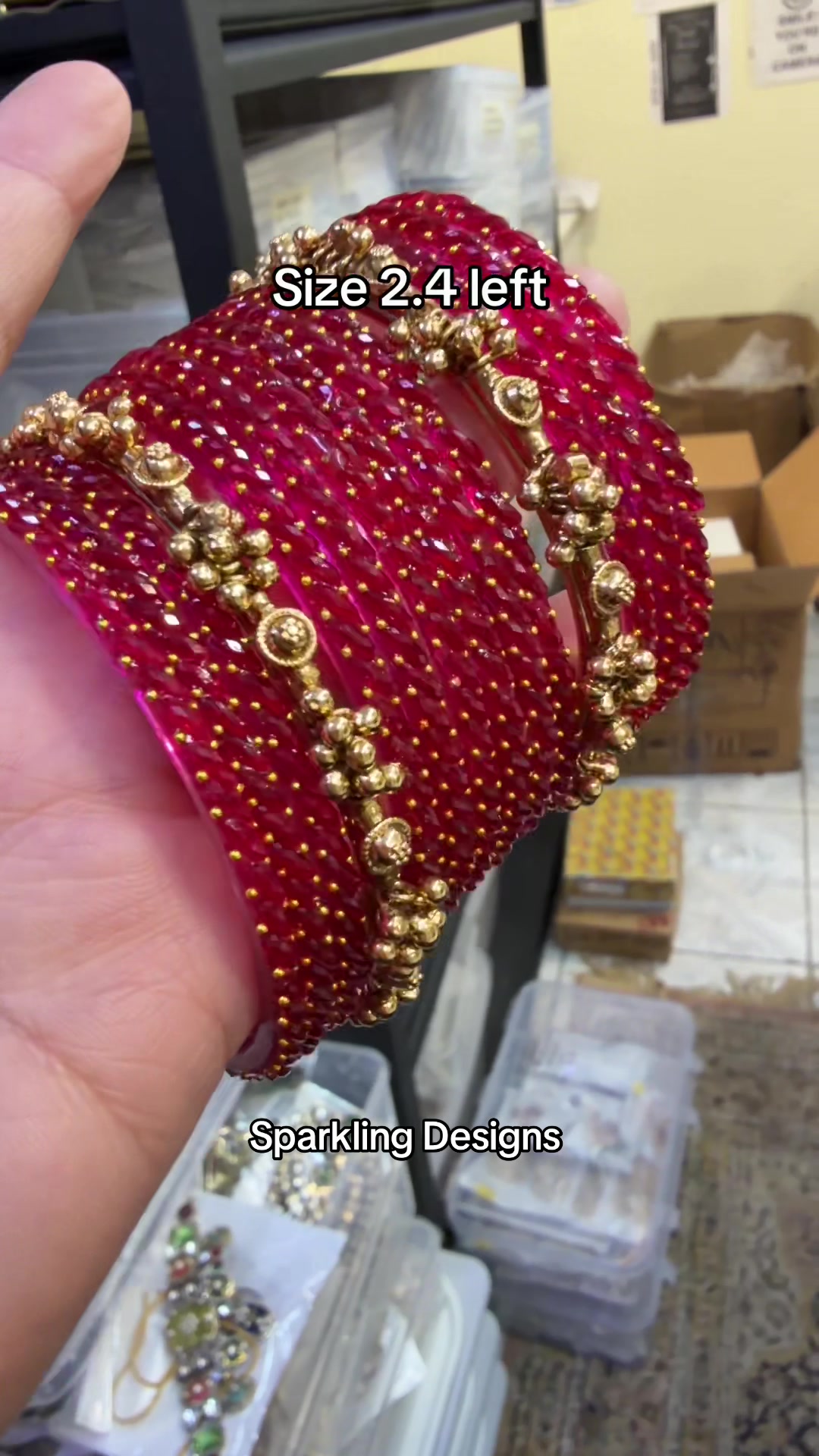 @Sparkling designs 🧿