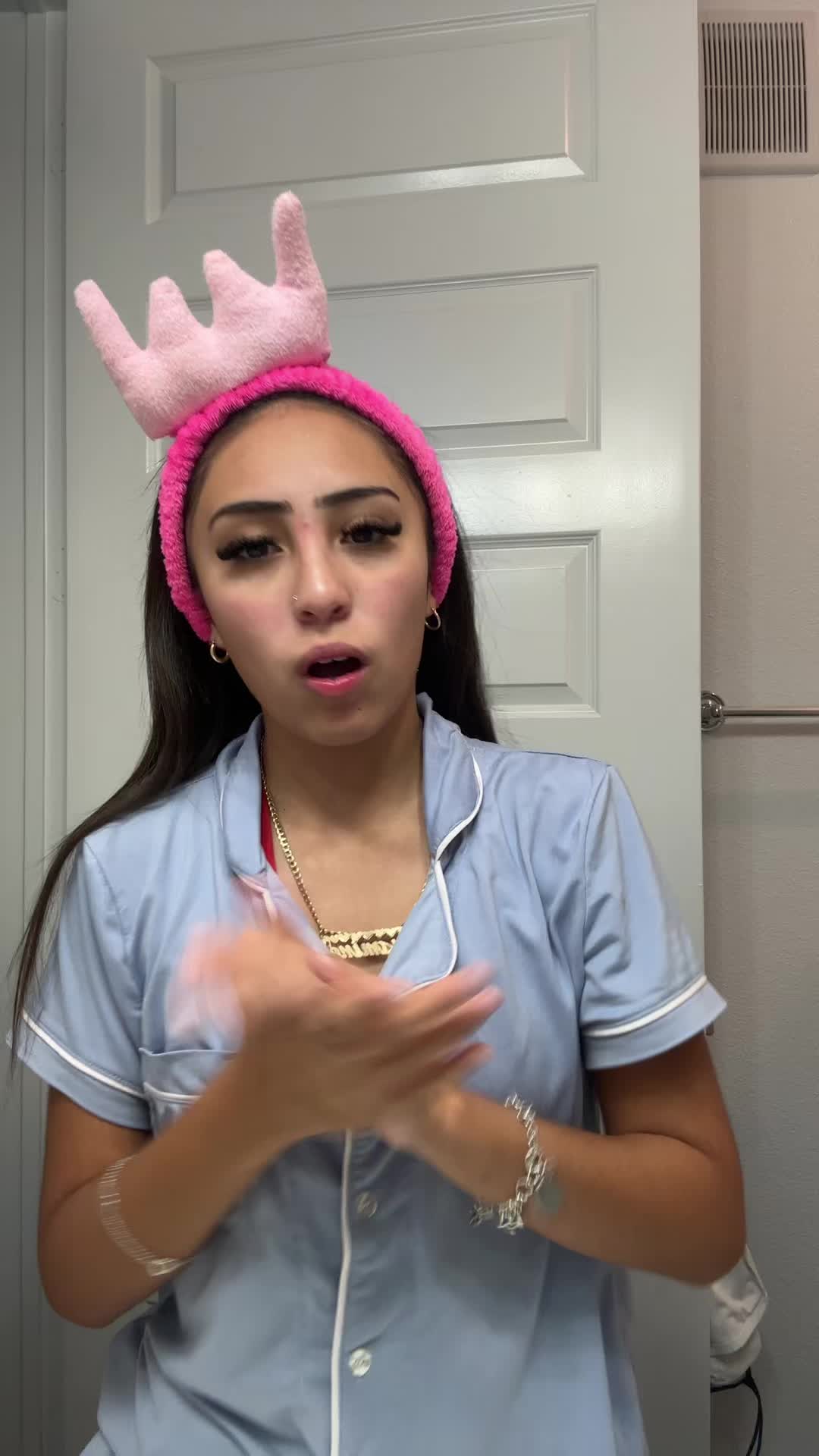 @chickenbutt021110